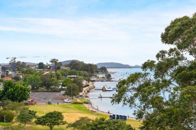 Gosford 16/1 Mann Street