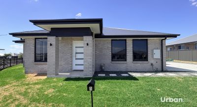 Lochinvar, 1 Herdsmen Road