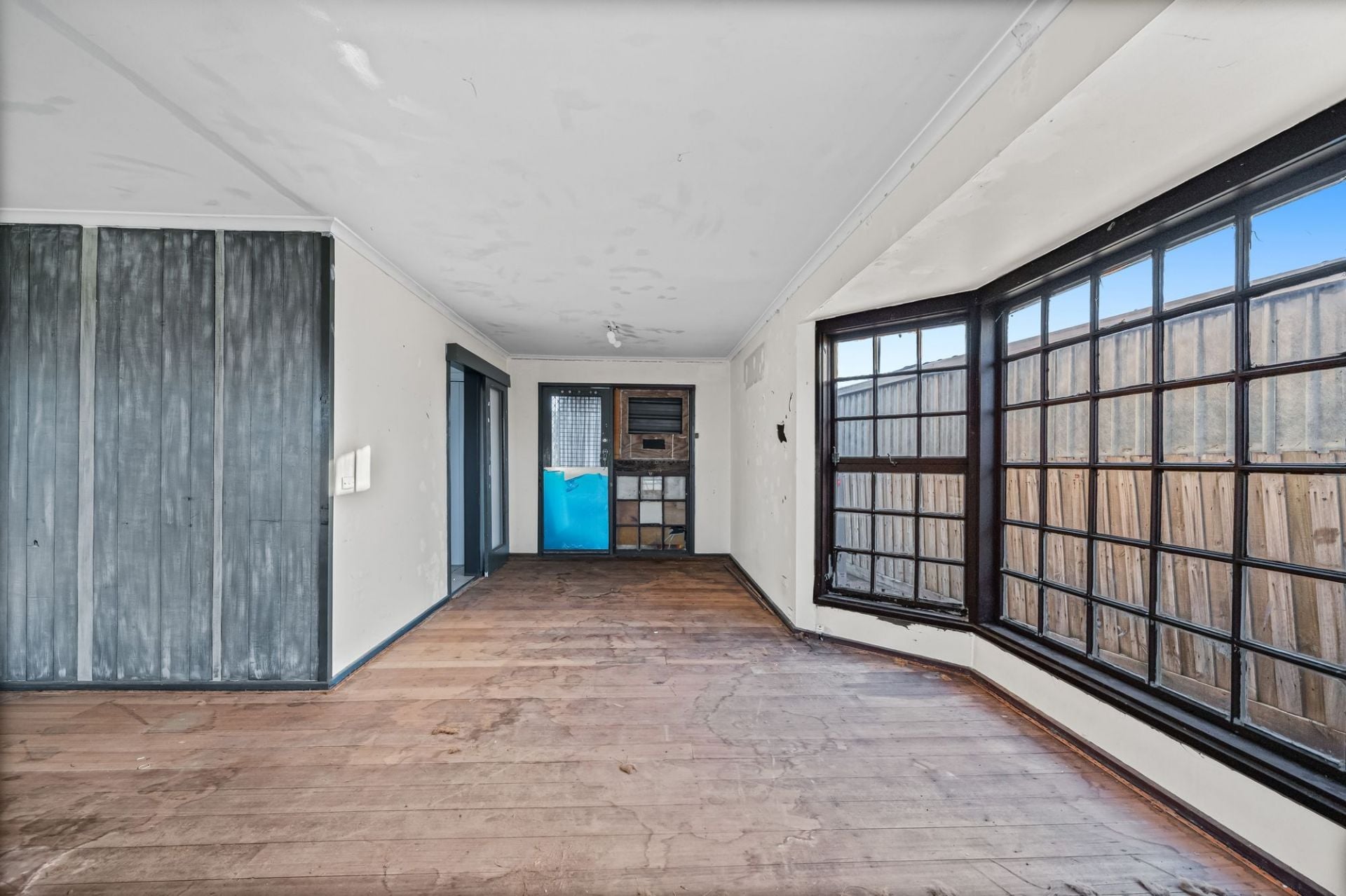 Renovate, Rebuild or Redevelop – Corner Block Potential
