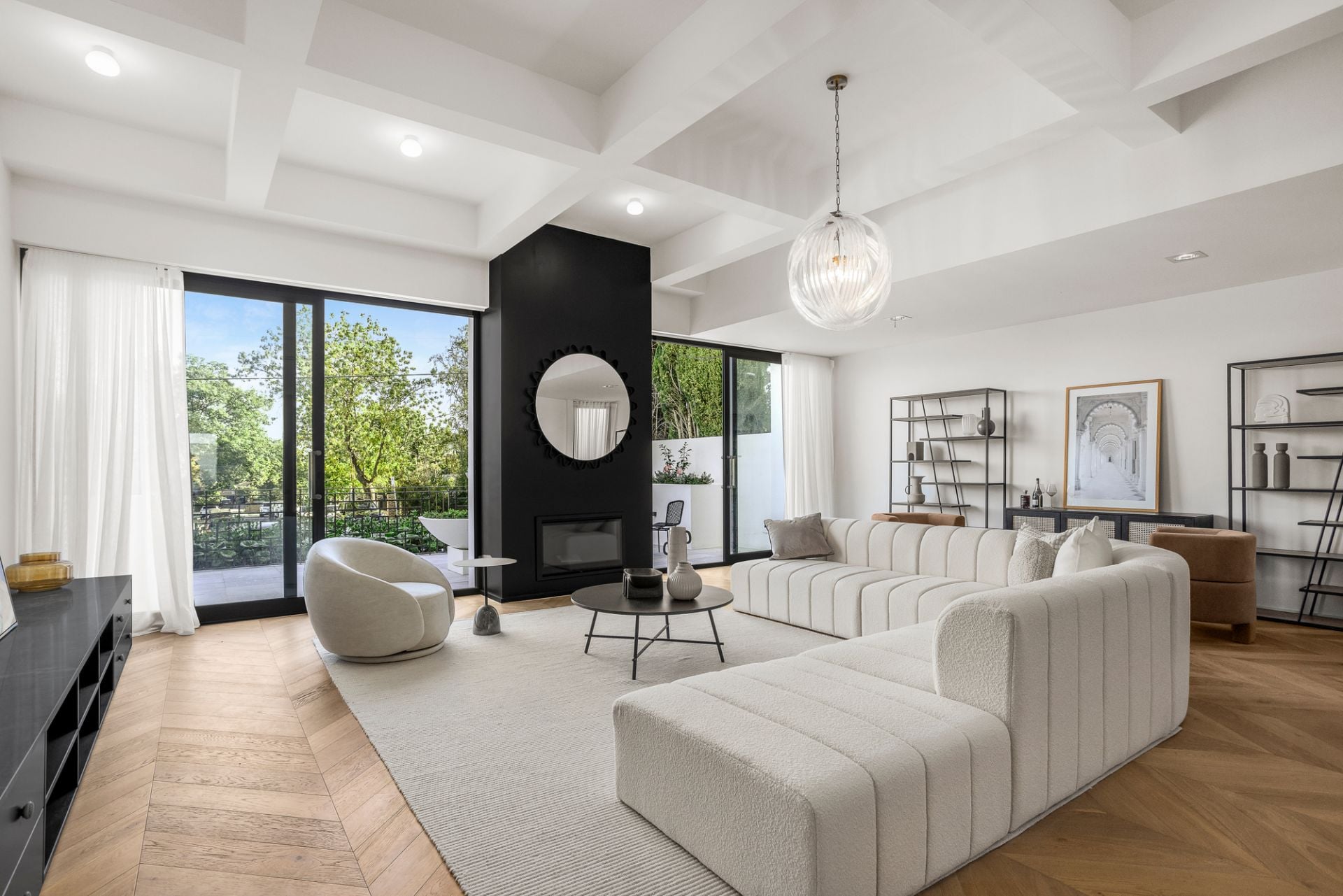 6 Sea View Street, Caulfield South, Caulfield South - Thumbnail 3