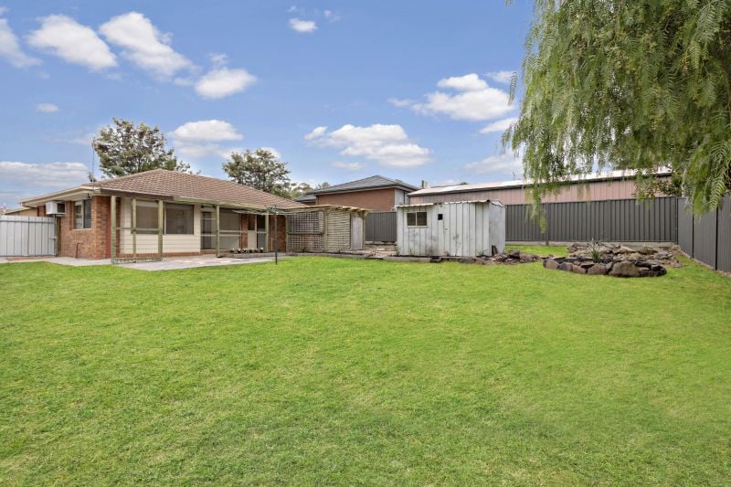 115 Redleap Avenue, Mill Park