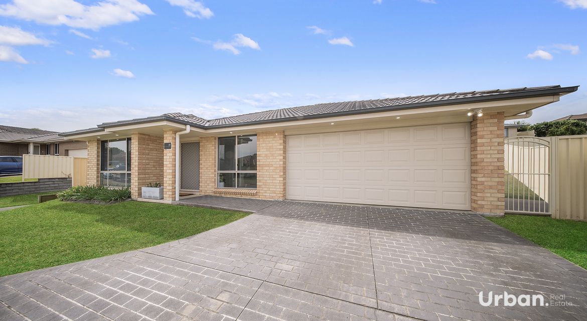 Rutherford 81 Clayton Crescent