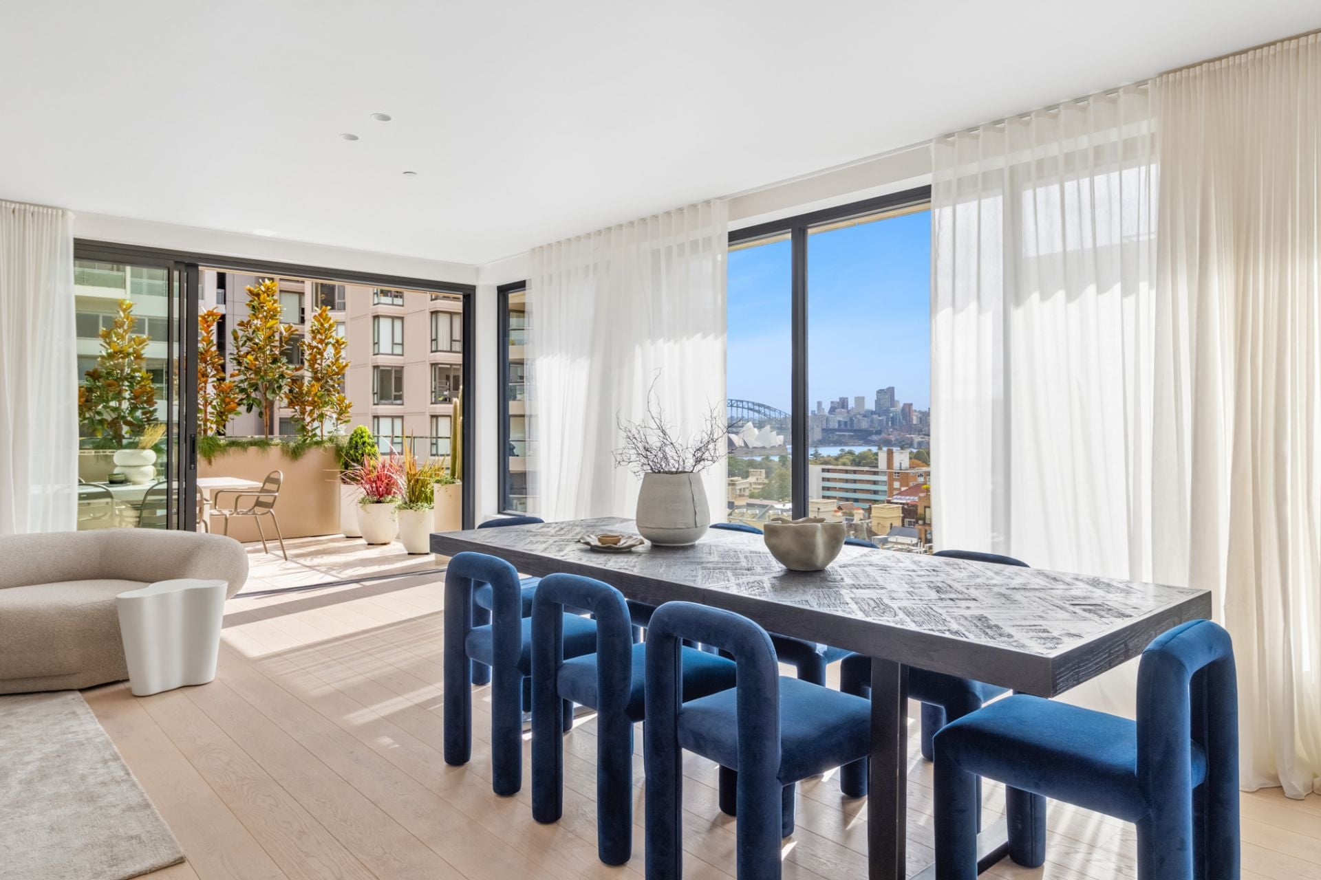 901/40 Macleay Street Potts Point NSW, Potts Point - Thumbnail 2
