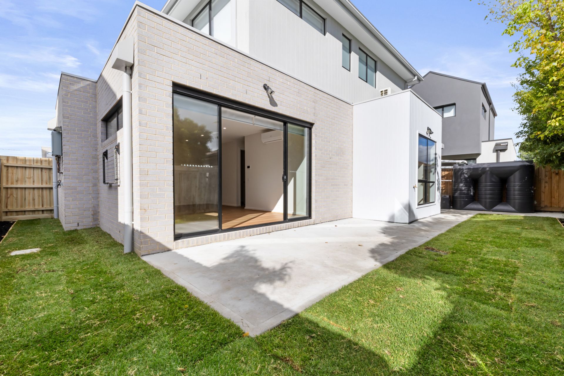 Stylish & Spacious Living in the Heart of Reservoir