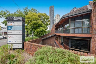 CBD FRINGE OFFICE WITH GREAT AMENITY