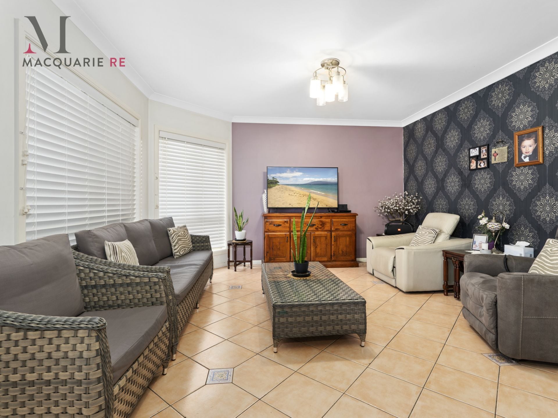 3A Nutmeg Close Casula NSW, Casula - Thumbnail 3