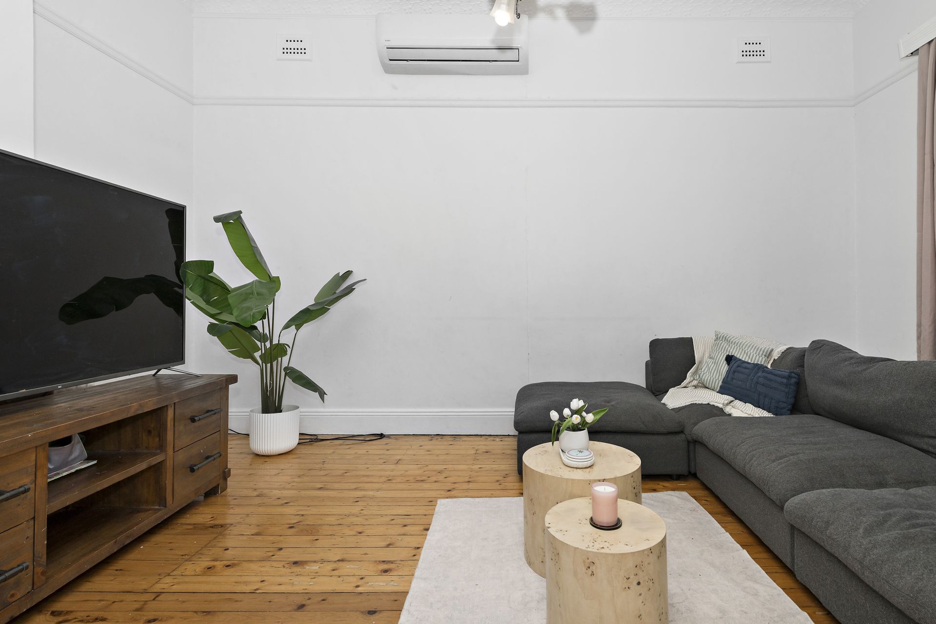 112 Blakesley Road, South Hurstville, South Hurstville - Thumbnail 3
