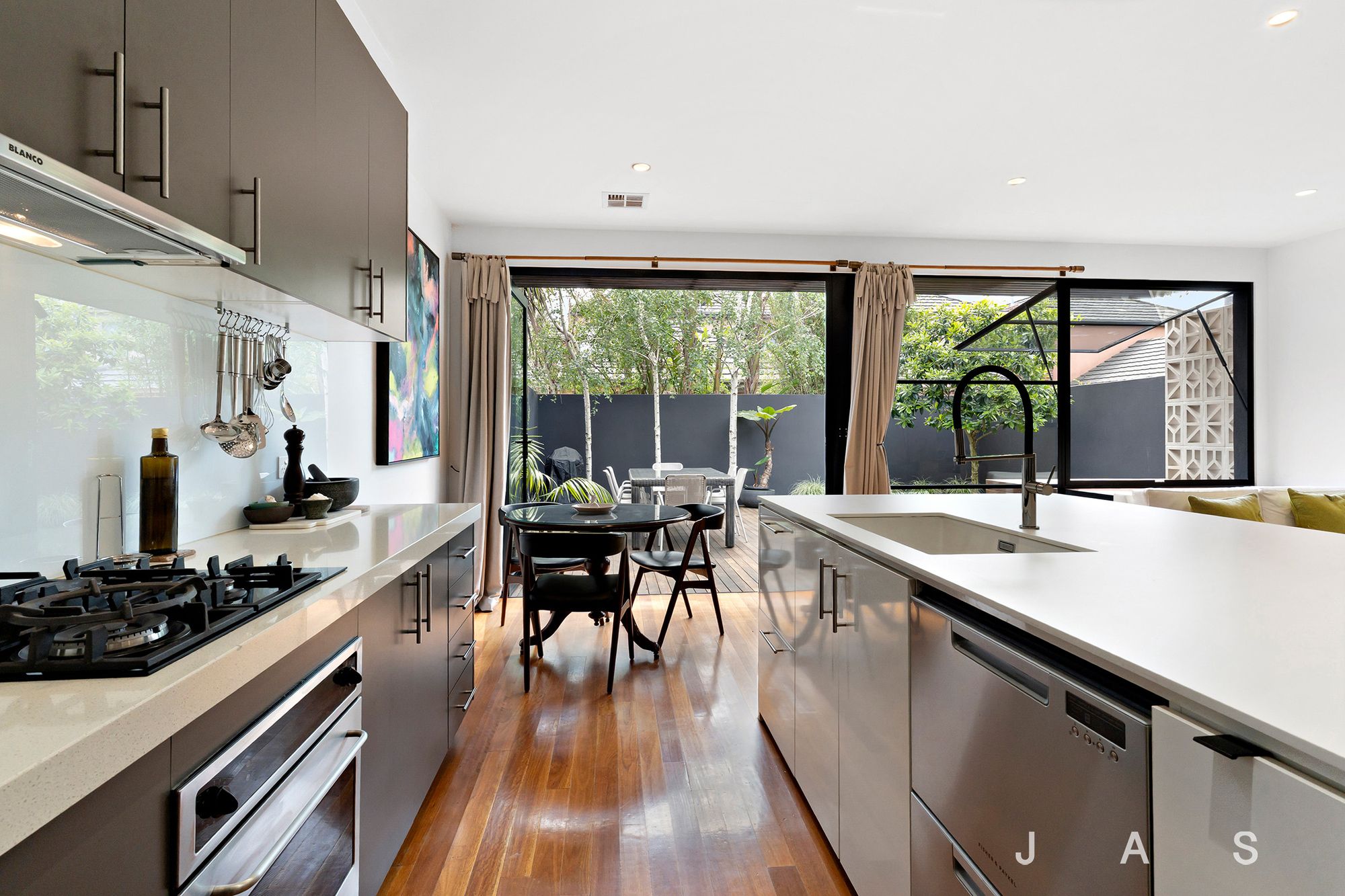 37 Mill Avenue, Yarraville, Yarraville - Thumbnail 5