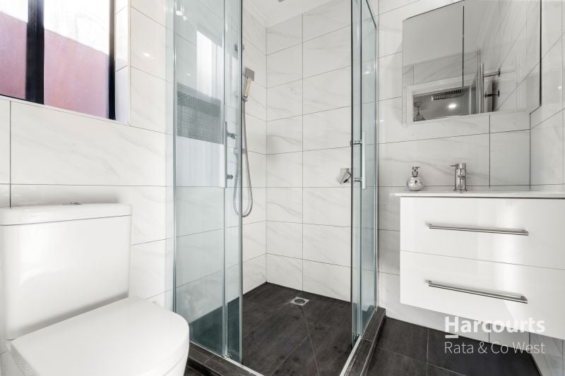 5 Diggers Place, Caroline Springs