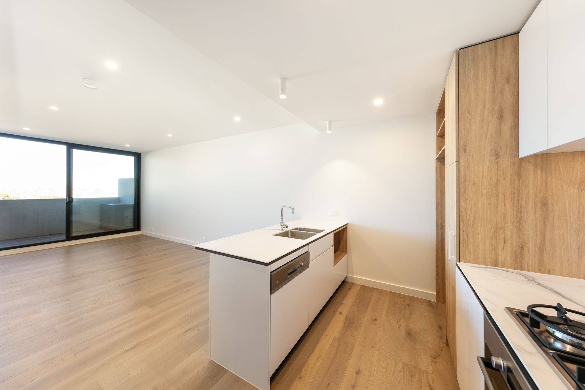 302/123 Bridge Road, Richmond, Richmond - Thumbnail 2
