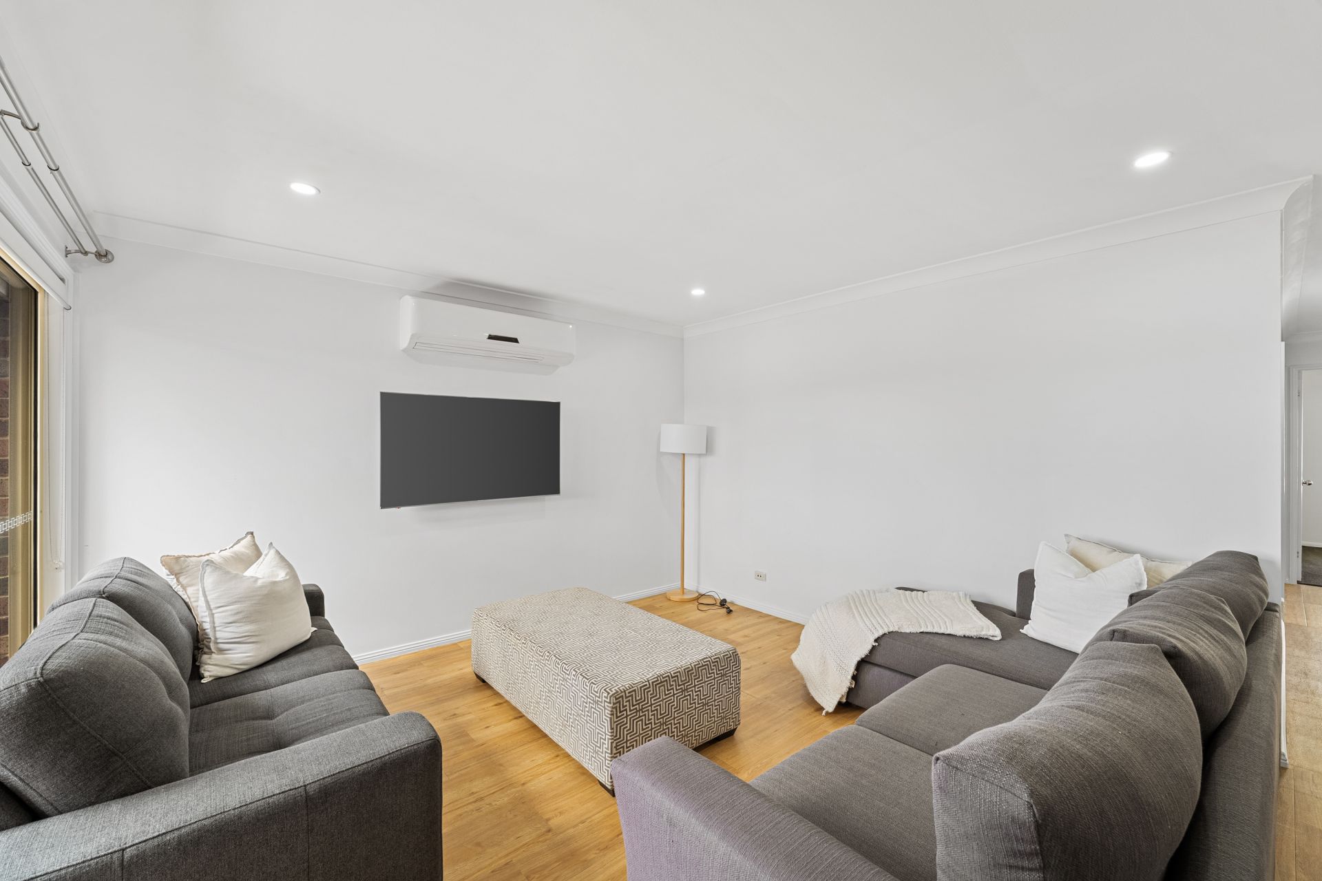 61 Woodbury Park Drive, Mardi, Mardi - Thumbnail 6