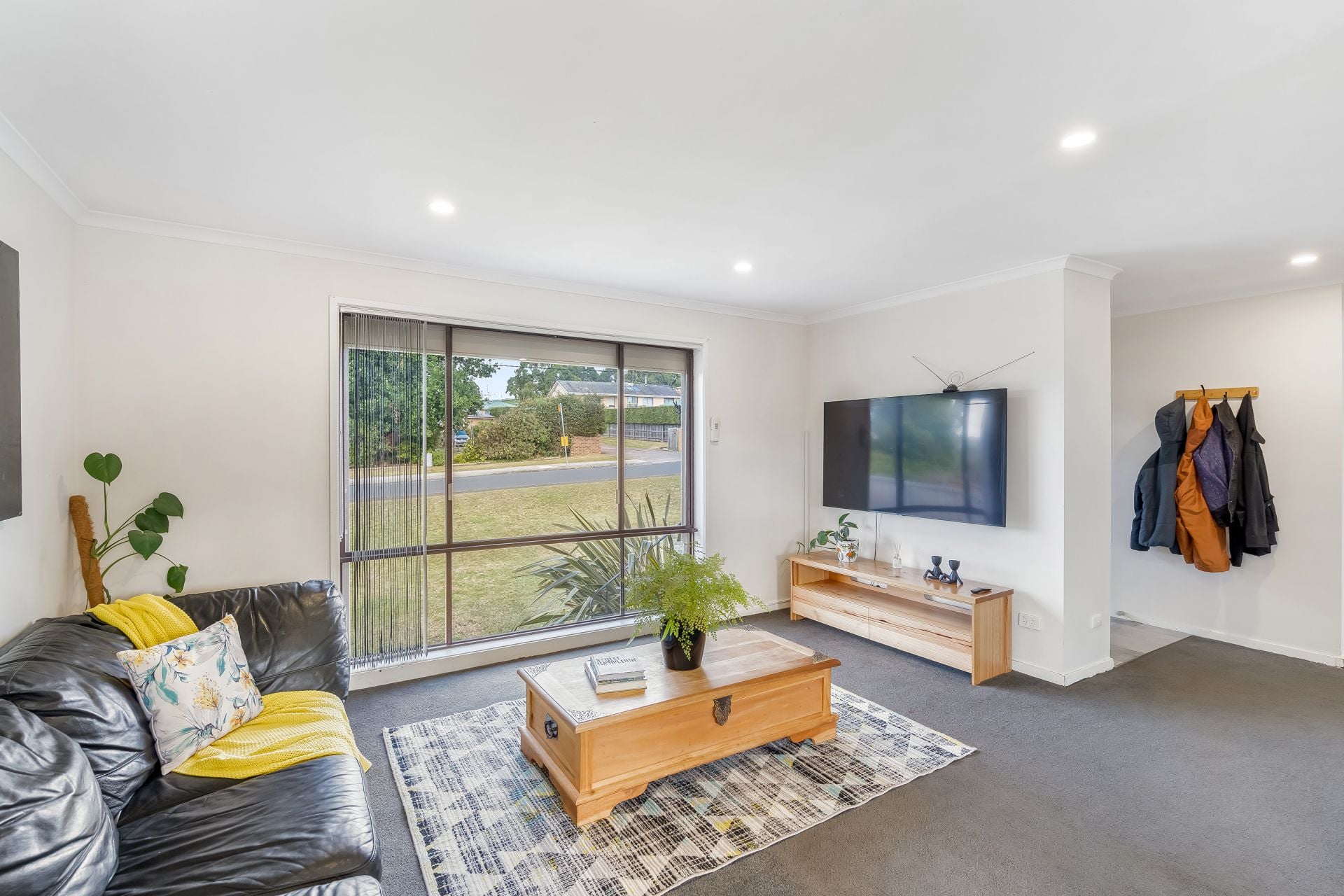 128 Summerleas Road, Kingston, Kingston - Thumbnail 3
