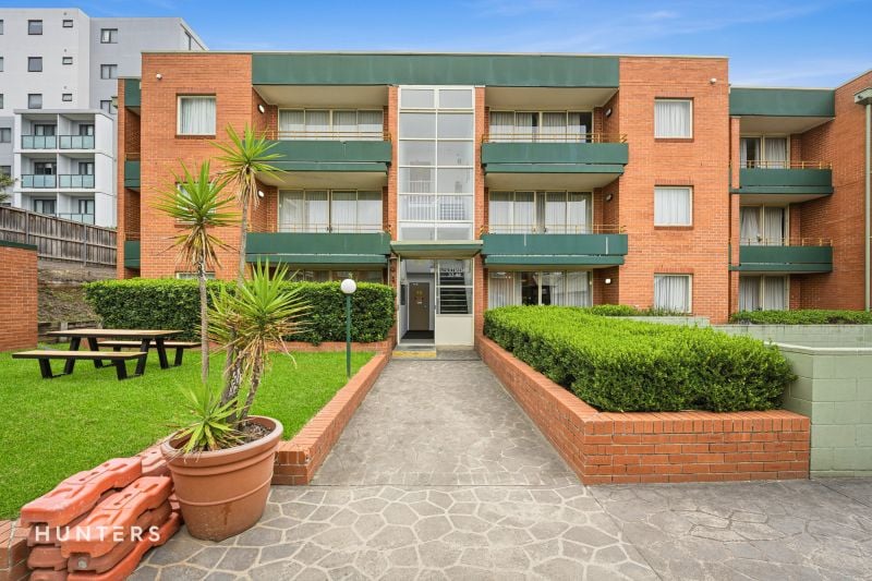 40/8 Hope Street, Rosehill