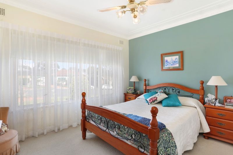 3 Binalong Avenue, CARINGBAH, Caringbah - Thumbnail 5