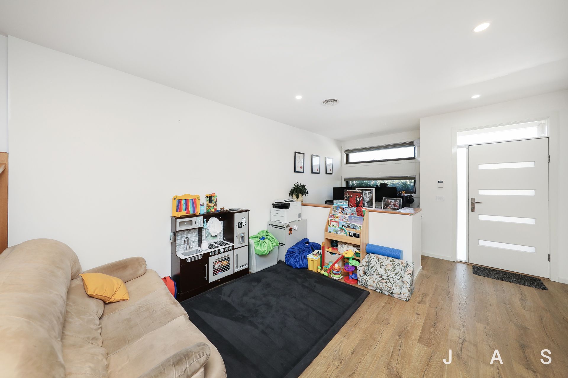 1 Brislington Street Sunshine VIC, Sunshine - Thumbnail 3