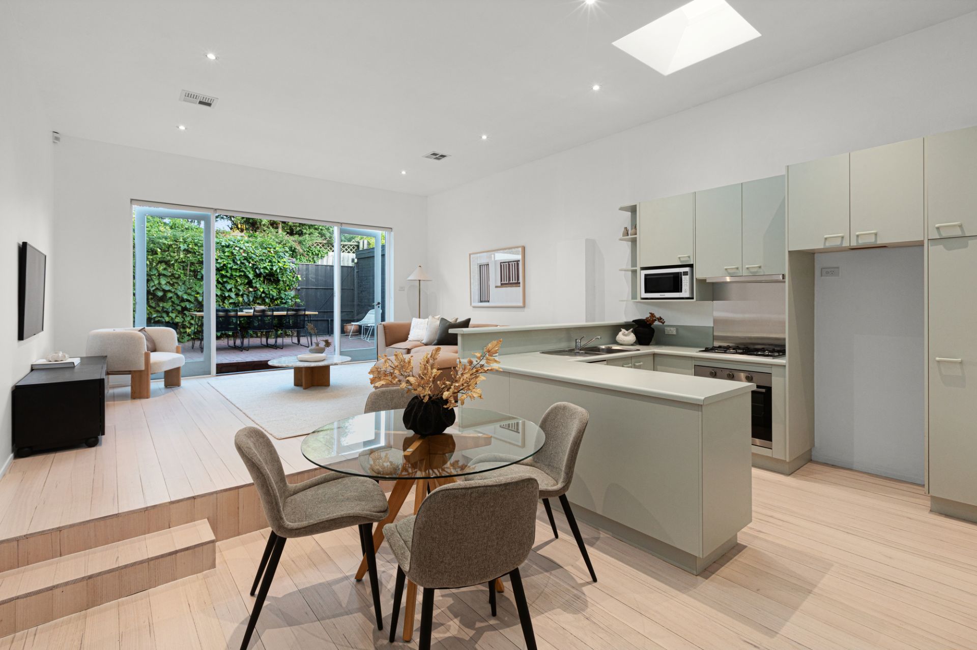 26 Stuart Street, Armadale, Armadale - Thumbnail 6