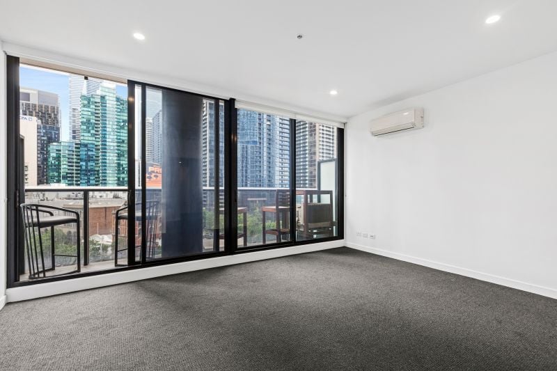 702/250 City Road, Southbank