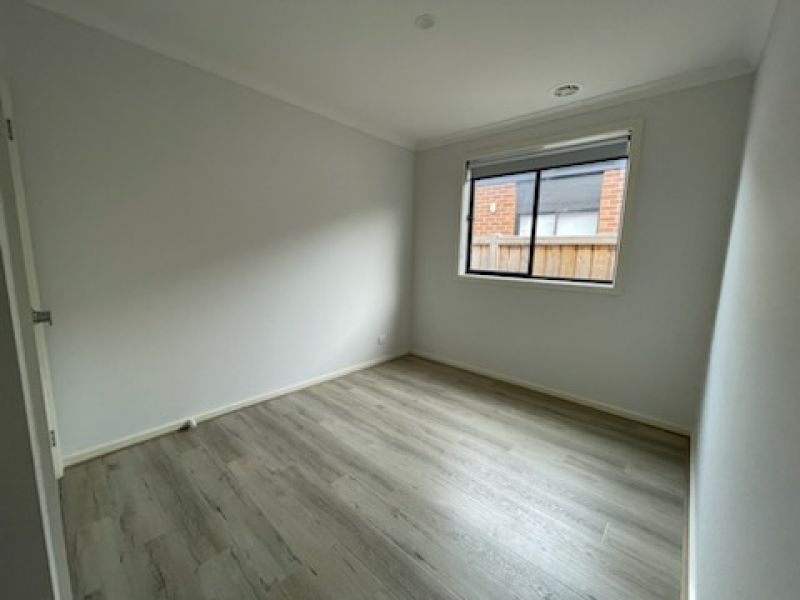 30 Echidna Drive, Beveridge