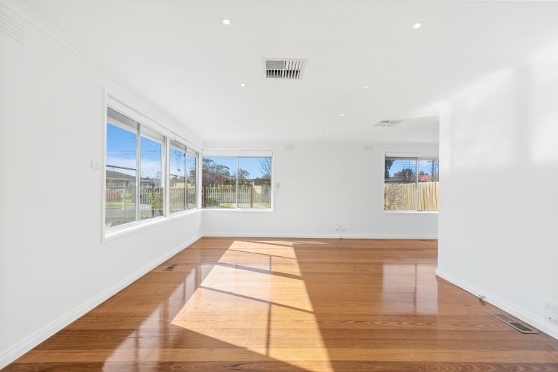 13 Emerald Street, Dallas