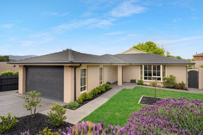 6 Brack Court, Mooroolbark