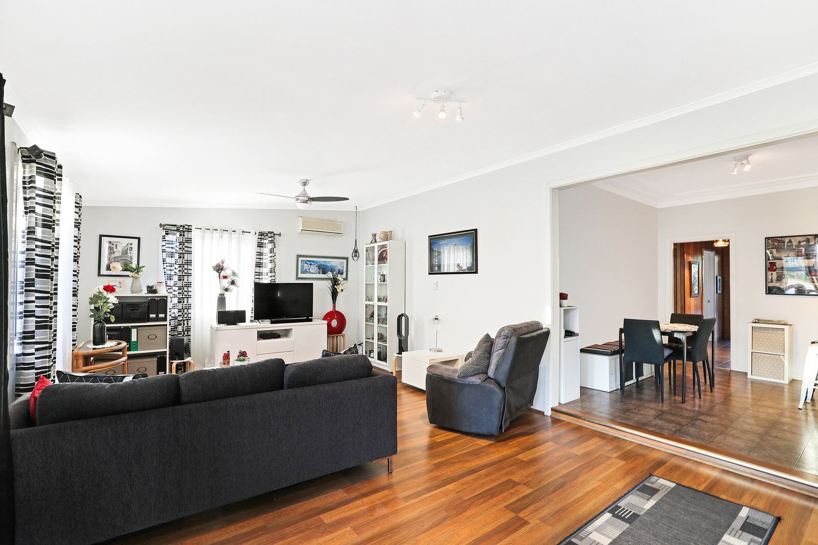247 Taren Point Road CARINGBAH 2229