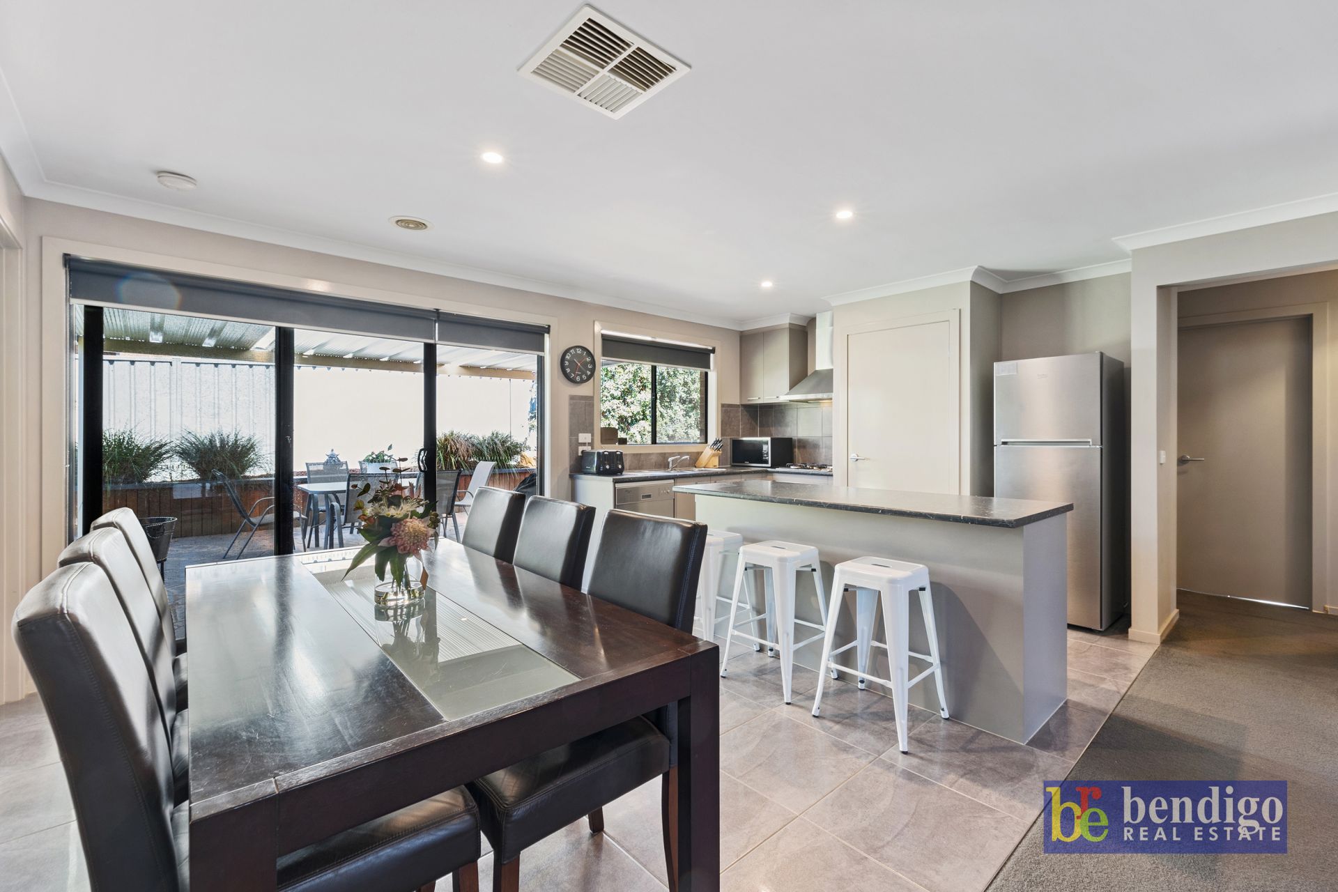 21 Akins Rise Golden Square VIC, Square - Thumbnail 3