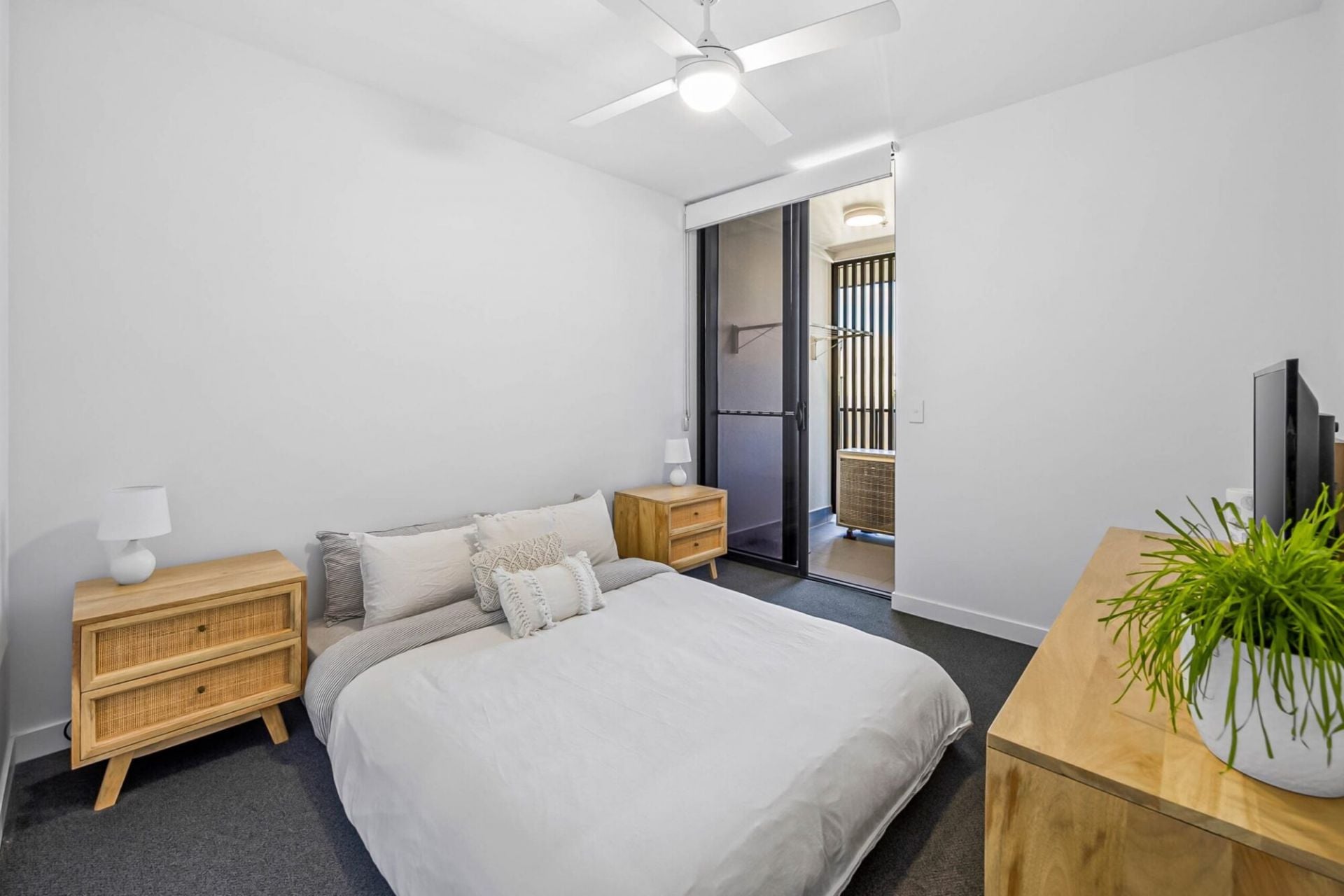 607/1 Courage Street Sippy Downs QLD, Sippy Downs - Thumbnail 8