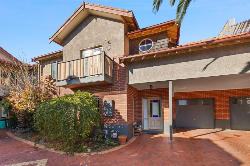 4/11 Coate Avenue, Alphington