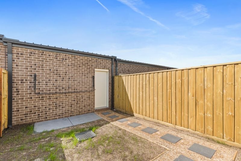 10 Earthshine Walk, Wollert