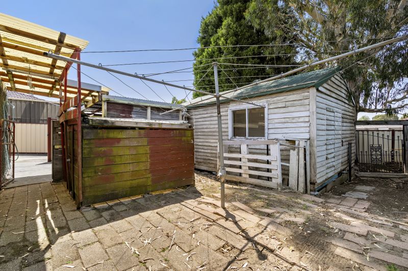 14 Beaumont Crescent, Lalor