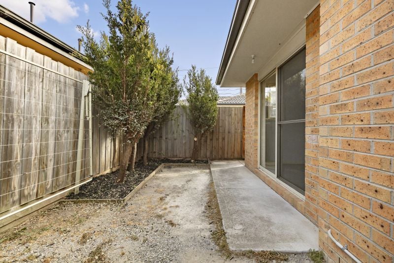 2/7 David Street, Lalor