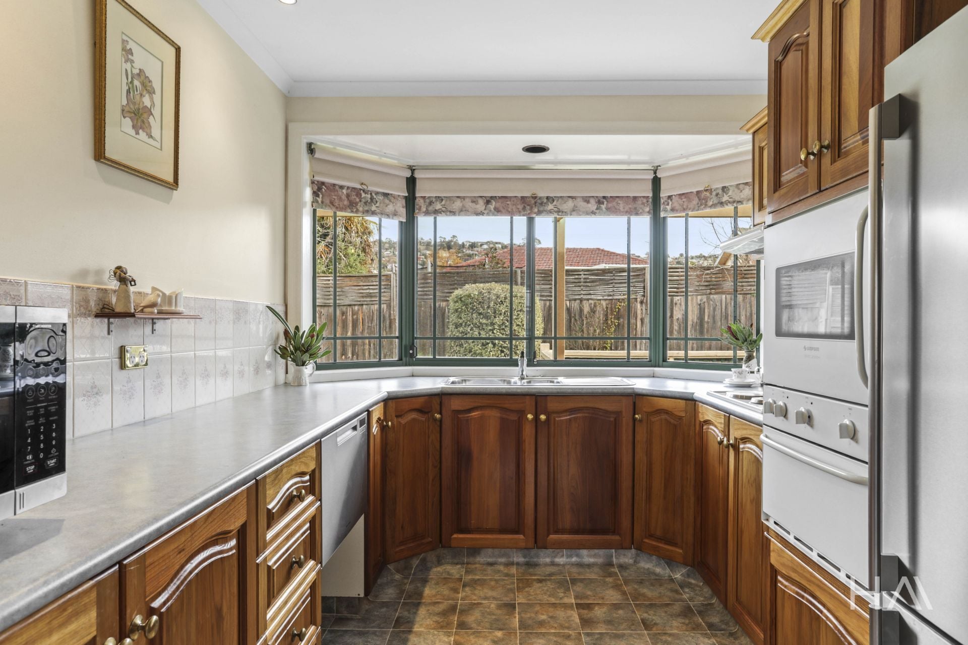 2/8 Holstun Place Riverside, Riverside - Thumbnail 7