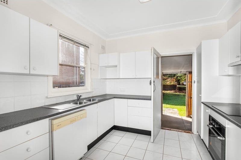 3 Paul Street, North Ryde, North Ryde - Thumbnail 4