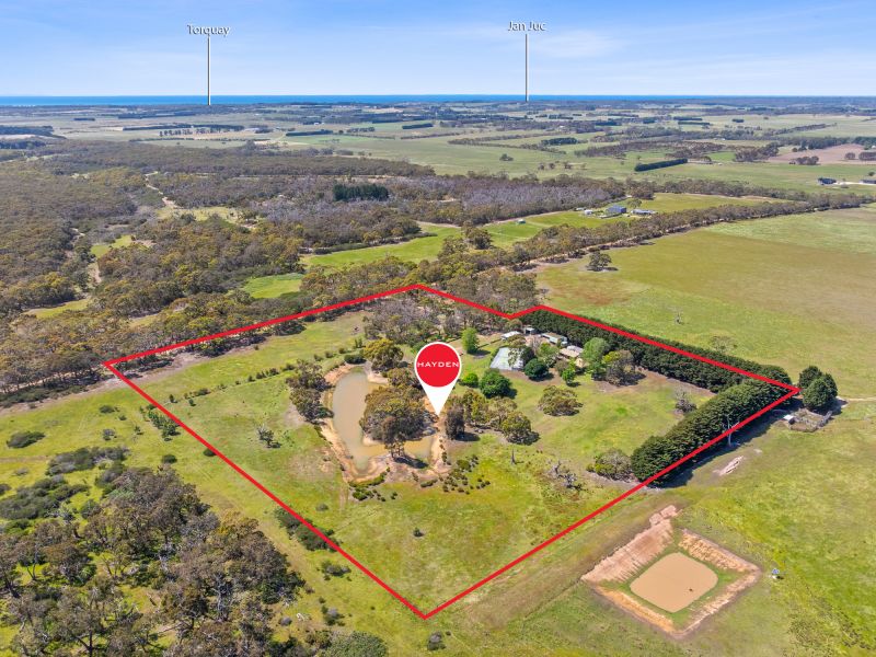 850 Pettavel Road, Freshwater Creek VIC 3217