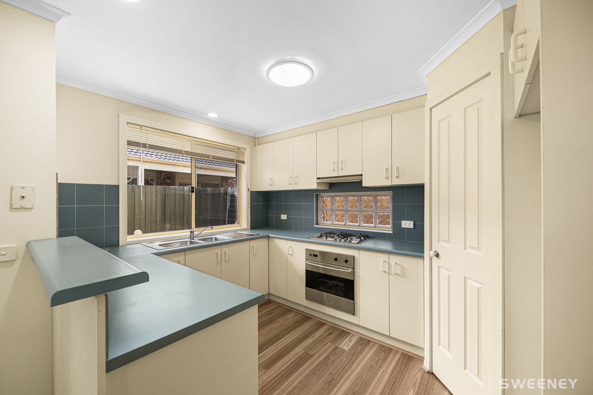 2B Tomkin Court, Altona Meadows - Thumbnail 5