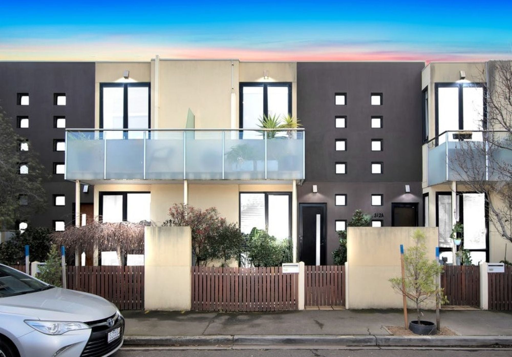 4/2A Simpson Street Yarraville VIC, Yarraville - Image 1