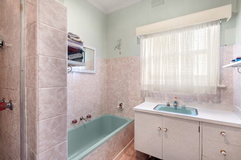 10 Richards Street, Lalor