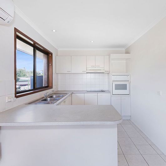 13 Wyena Street, Kallangur QLD, Kallangur - Thumbnail 2
