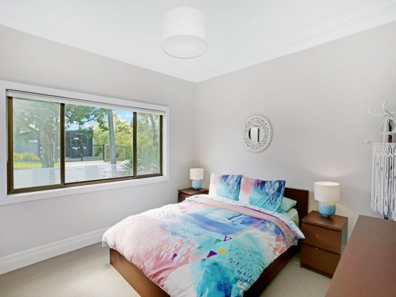 15 Paddison Avenue, GYMEA, Gymea - Thumbnail 6