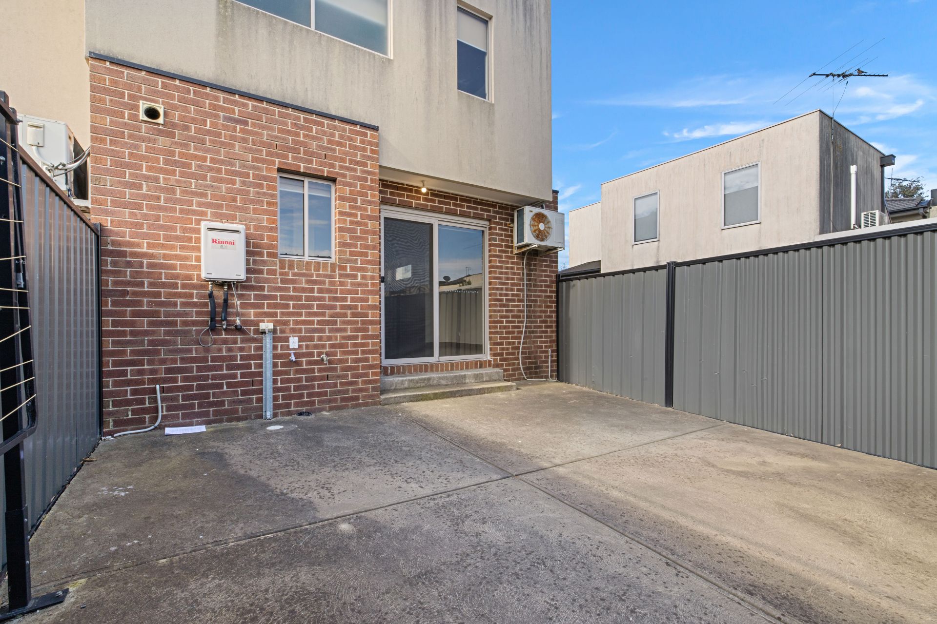 Two Bedroom Townhouse!