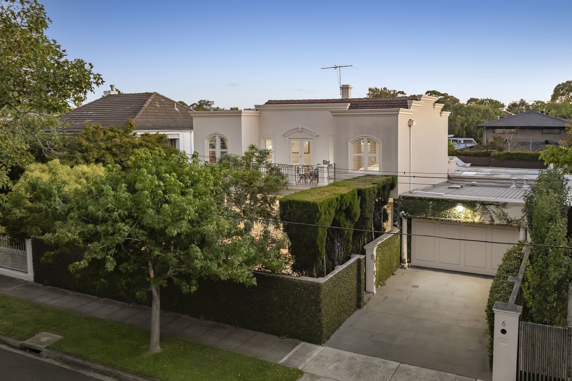 6 Rothesay Avenue, Brighton, Brighton - Thumbnail 2