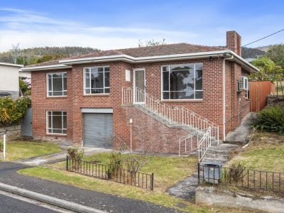 Glenorchy 176 Chapel Street