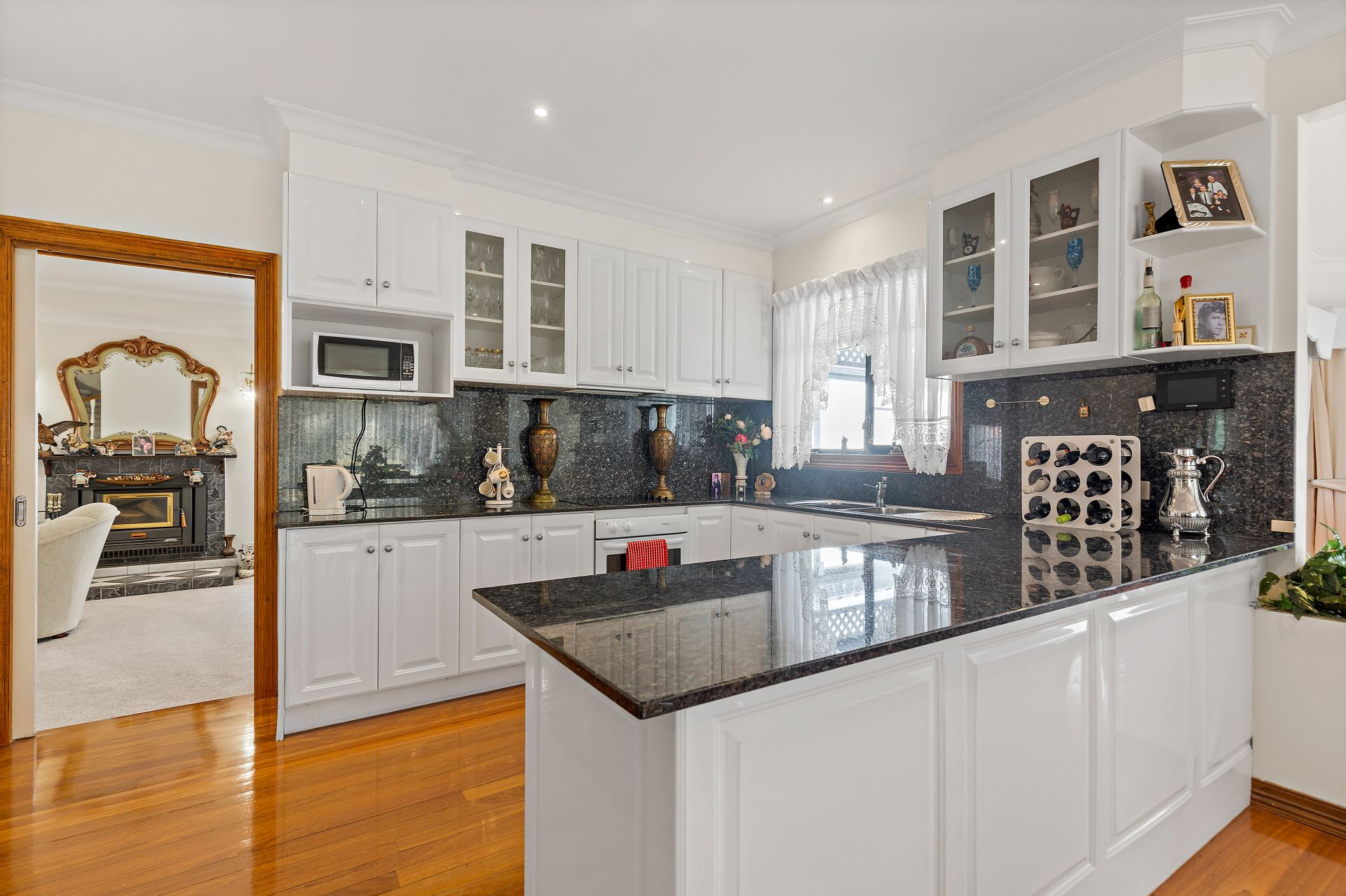 27 Lionheart Avenue, Taylors Lakes - Thumbnail 6