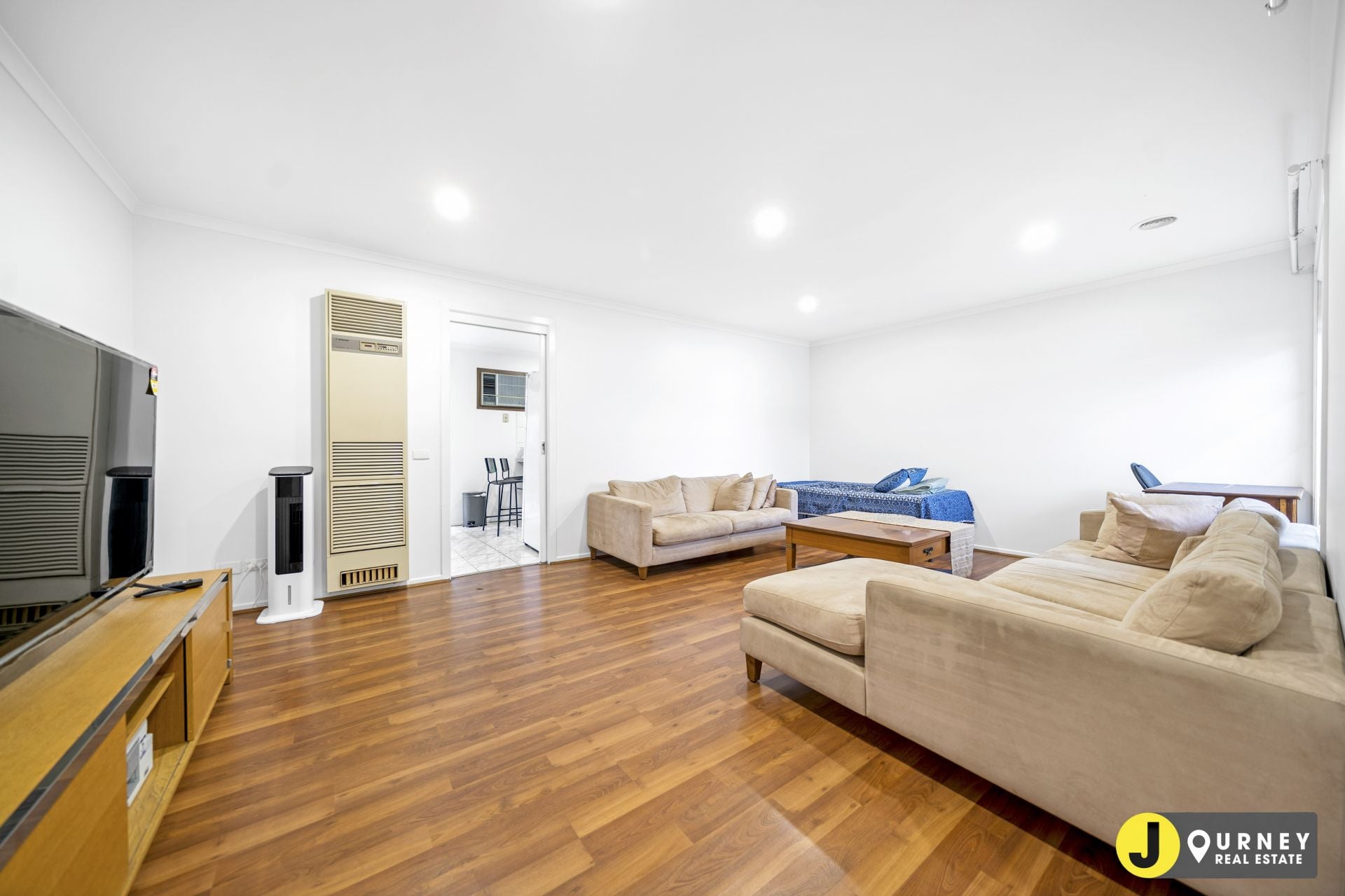 2/1 Harlington Street, Clayton VIC, Clayton - Thumbnail 3