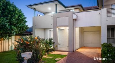 Casula 60 Roth Street