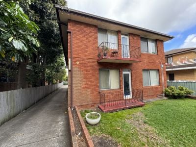 Campsie 6/26 Park Street