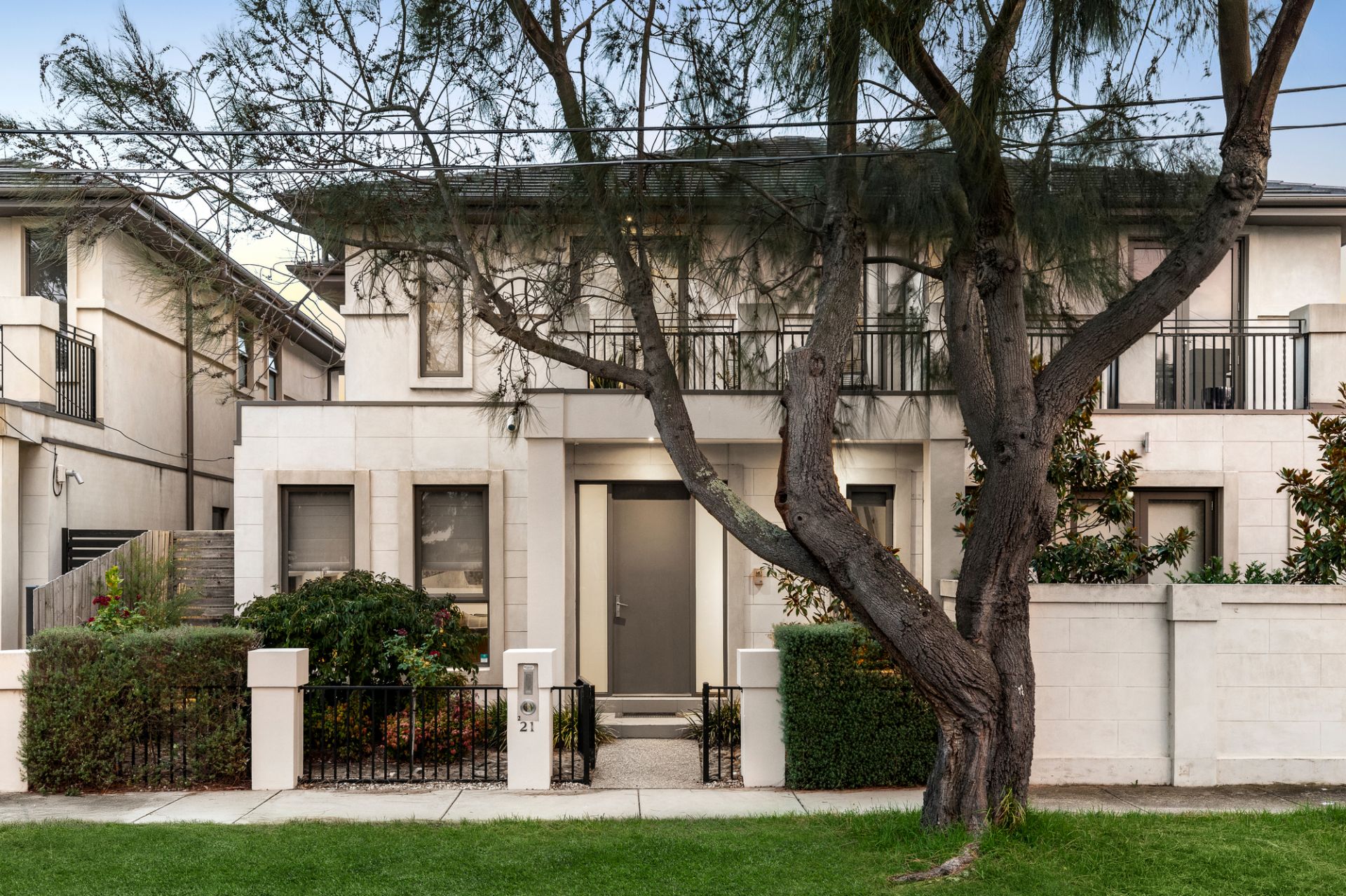 2/21 Leonard Street, Hampton East, Hampton East - Thumbnail 2