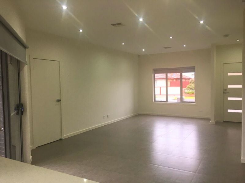 1/60 Messmate Street, Lalor