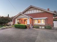 45 Kambrook Road, Caulfield North, Caulfield North - Thumbnail 2