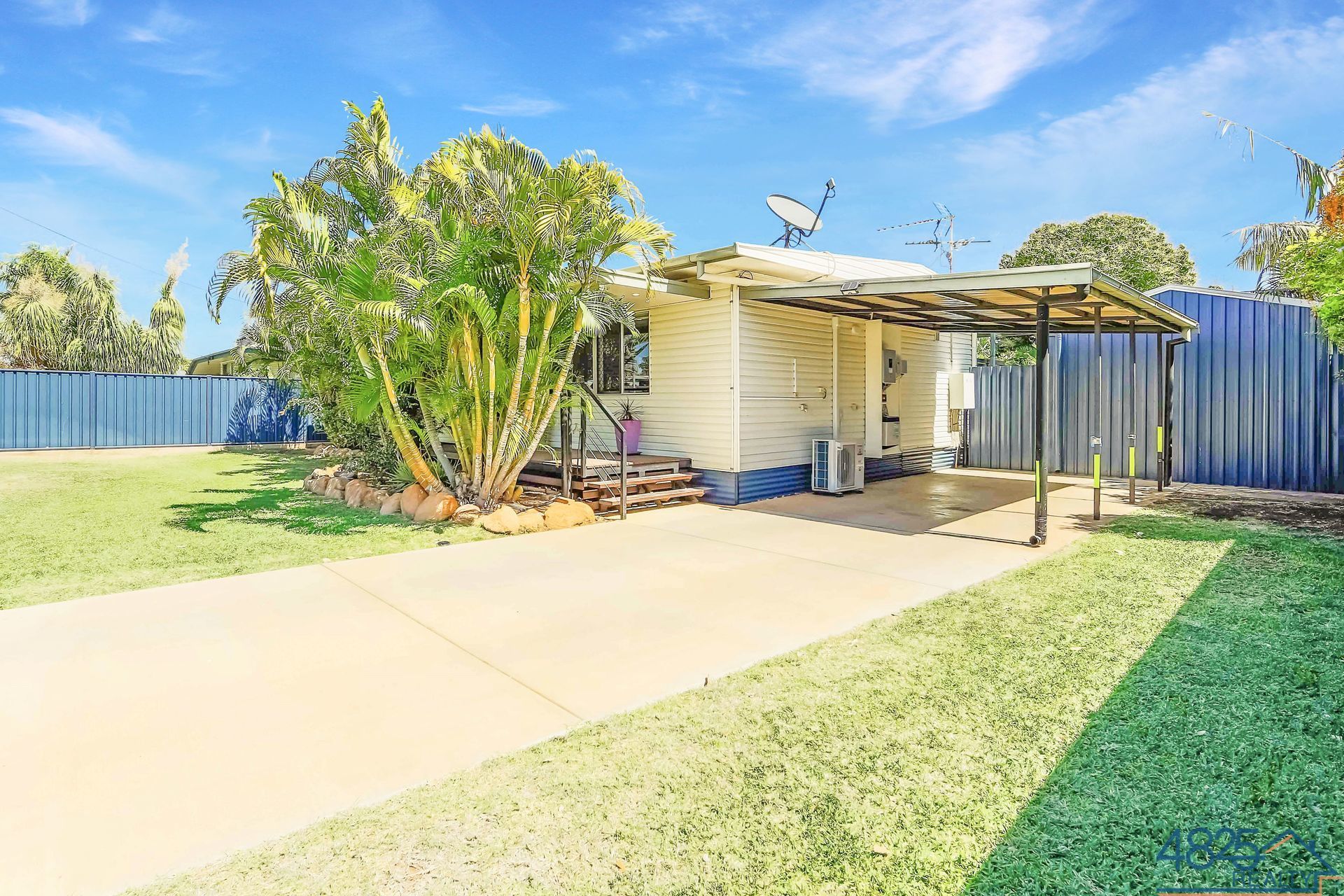 13 Cook Crescent Mount Isa QLD, Mount Isa City - Thumbnail 2